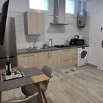 Дом отдыха Casa Piramide 4 Wifi - Parking Y Terraza Privada Икод-де-лос-Винос