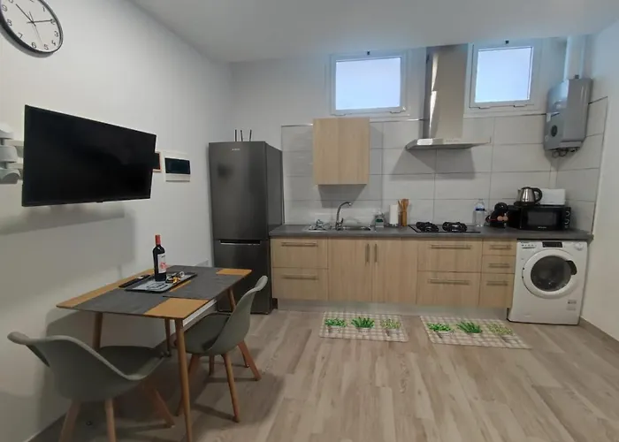 Casa Piramide 4 Wifi - Parking Y Terraza Privada * 伊科德·德·洛斯·维诺斯